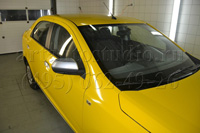 Chevrolet Cobalt стайлинг жёлтой глянцевой плёнкой